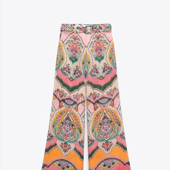 Zara Pants - Zara women pink Palazzo printed pants M blogger favorite